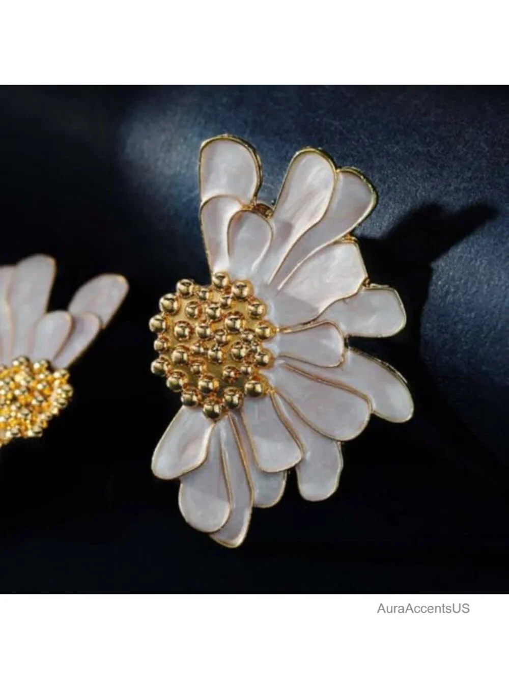Daisy Flower Stud Earrings Women Enamel Alloy Half Floral